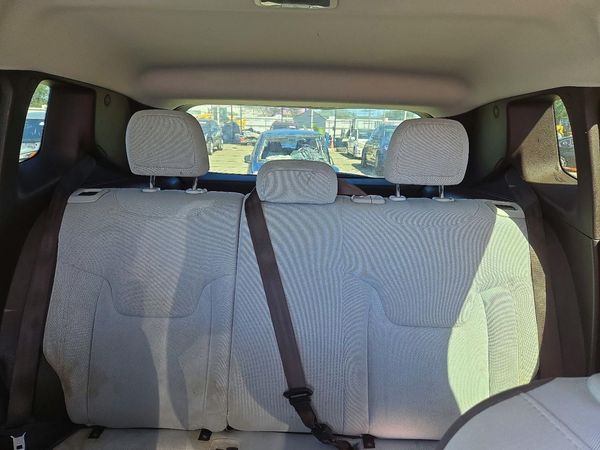 2016 JEEP RENEGADE — SUVN