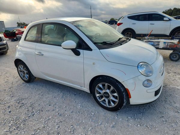 2016 FIAT 500 Easy — Passenger 3/4