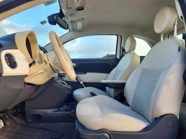 2016 FIAT 500 Easy — DENT