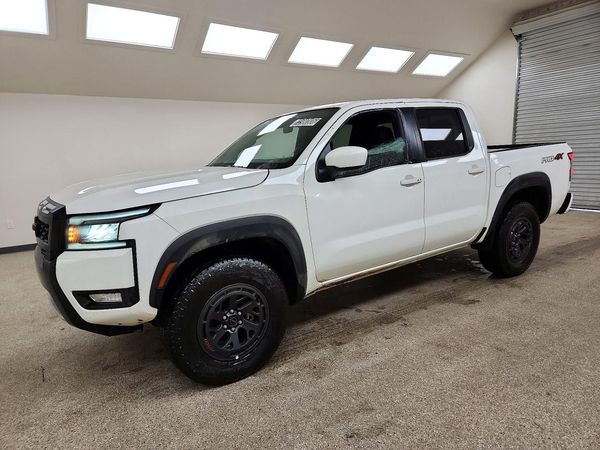 2026 NISSAN FRONTIER — Front 3/4