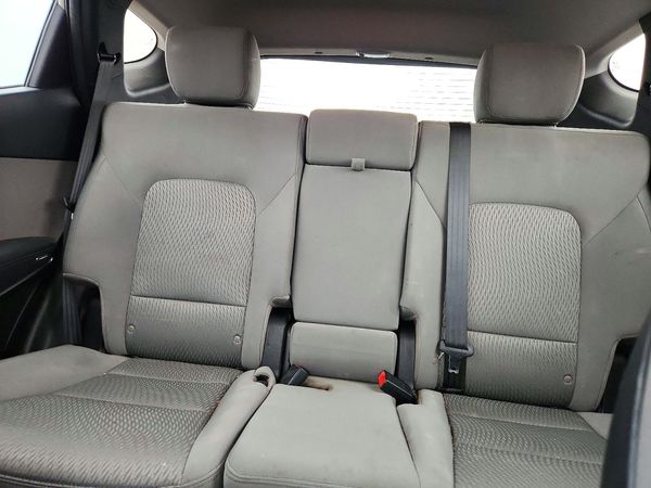 2017 HYUNDAI SANTA FE Base — SUVN