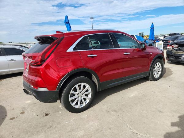 2022 CADILLAC XT4 Luxury — PSRA