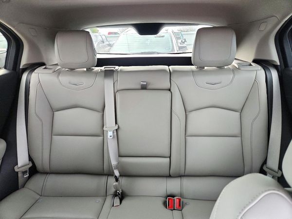 2022 CADILLAC XT4 Luxury — SUVN