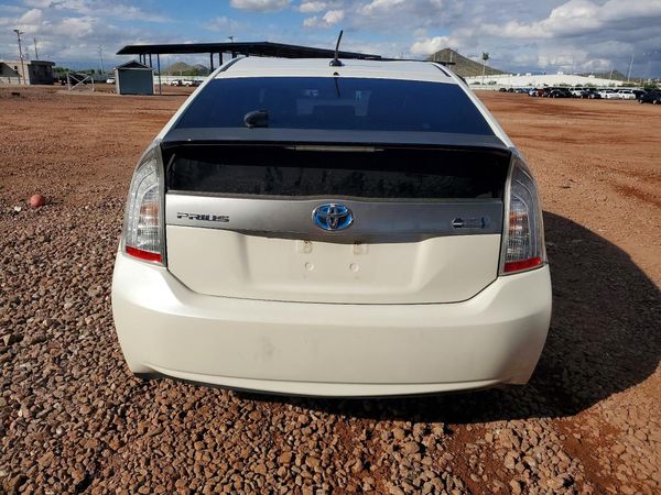 2014 TOYOTA PRIUS — DIRR
