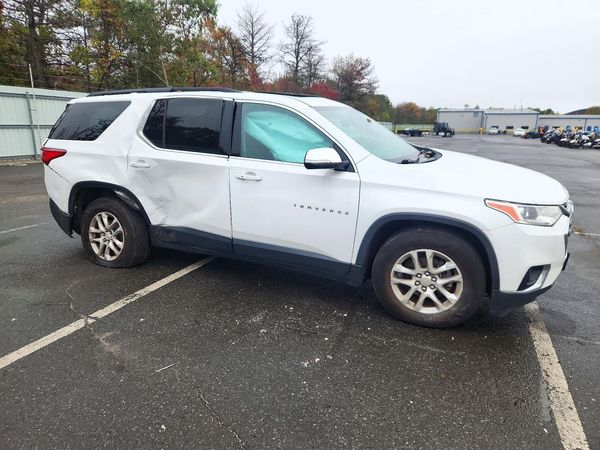 2019 CHEVROLET TRAVERSE LT — Passenger 3/4