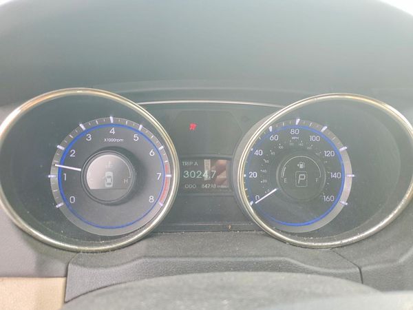 2013 HYUNDAI SONATA