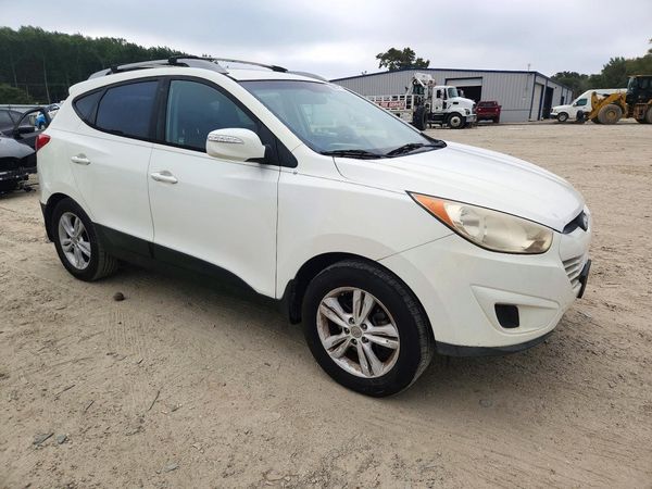 2012 HYUNDAI TUCSON GLS — Passenger 3/4