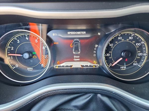 2014 JEEP CHEROKEE Trailhawk — ODOM