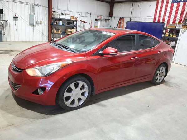 2012 HYUNDAI ELANTRA GLS(Middle grade) — Front 3/4