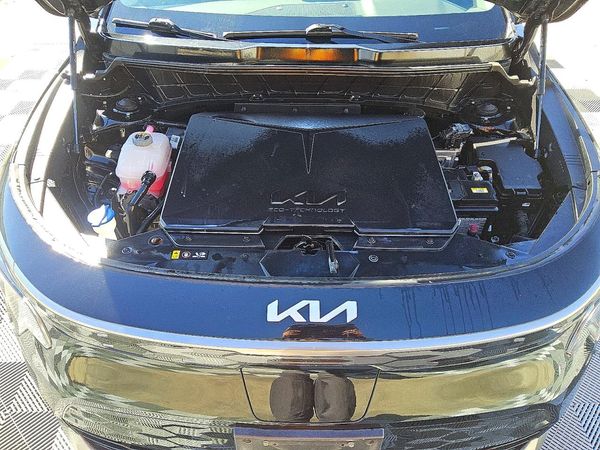 2024 KIA NIRO Wind — Engine bay