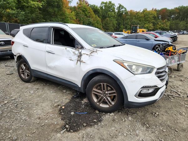 2017 HYUNDAI SANTA FE — Passenger 3/4
