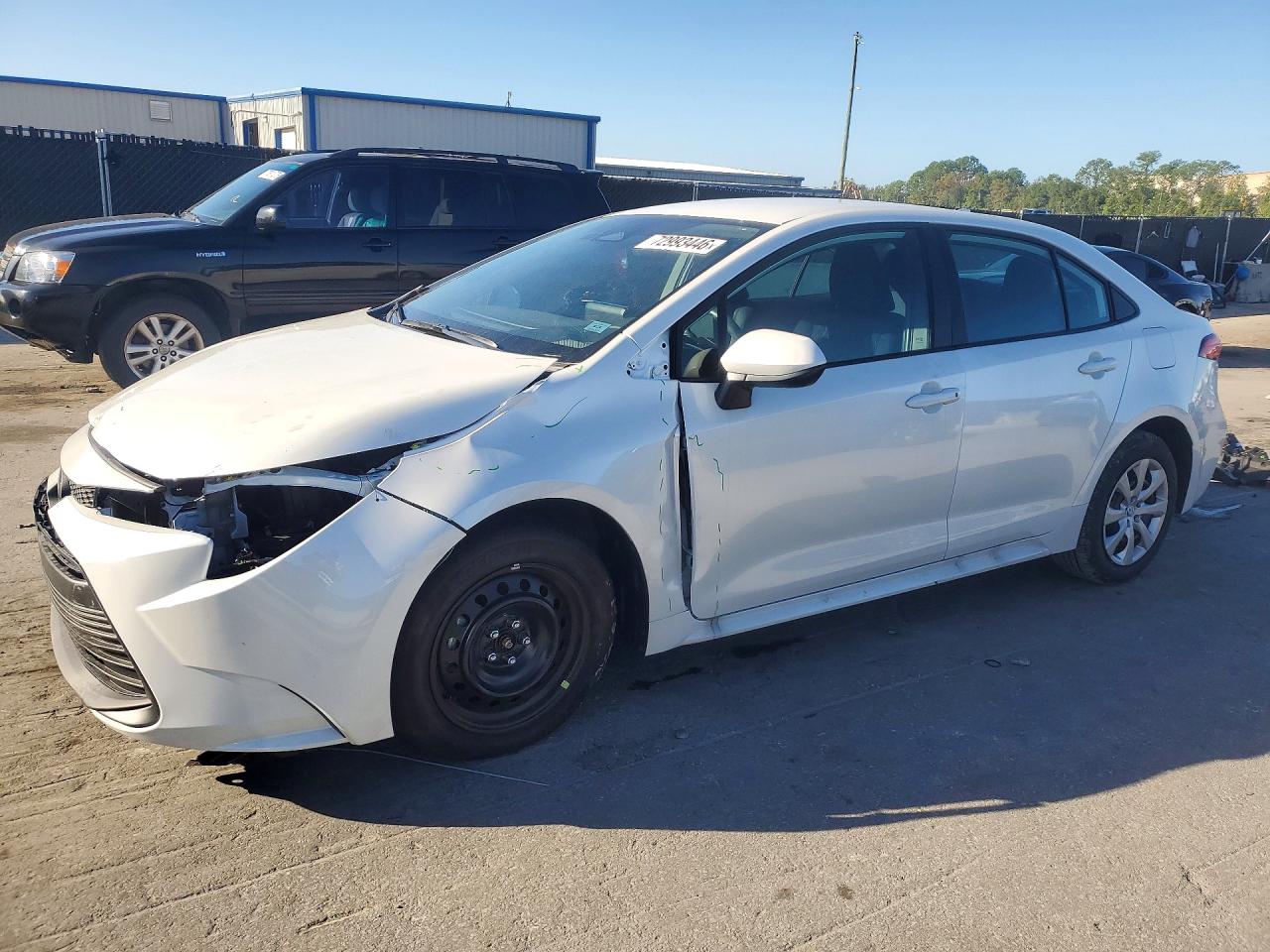 2026 TOYOTA COROLLA LE — Front 3/4