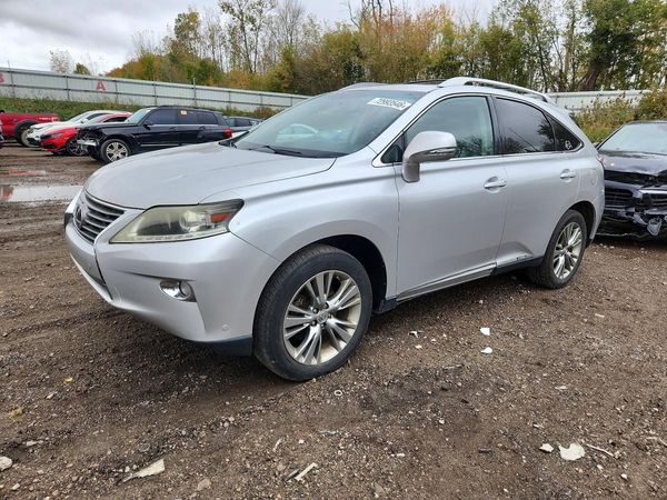 2013 LEXUS RX 450h — Front 3/4