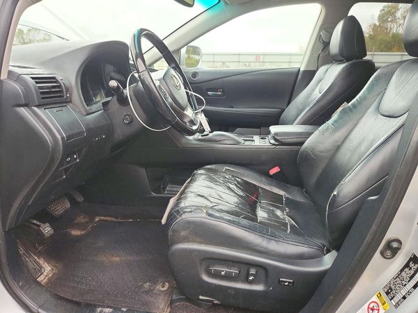 2013 LEXUS RX 450h — DENT