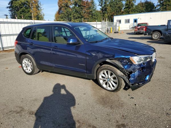 2017 BMW X3 xDrive28i — Passenger 3/4