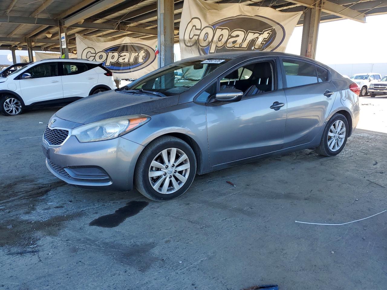 2016 KIA FORTE — Front 3/4