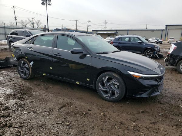 2024 HYUNDAI ELANTRA SEL w/ Convenience Pkg