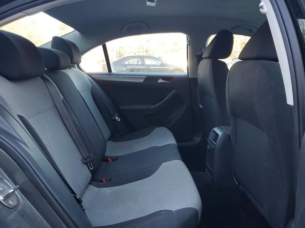 2017 VOLKSWAGEN JETTA