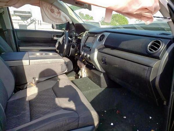 2016 TOYOTA TUNDRA