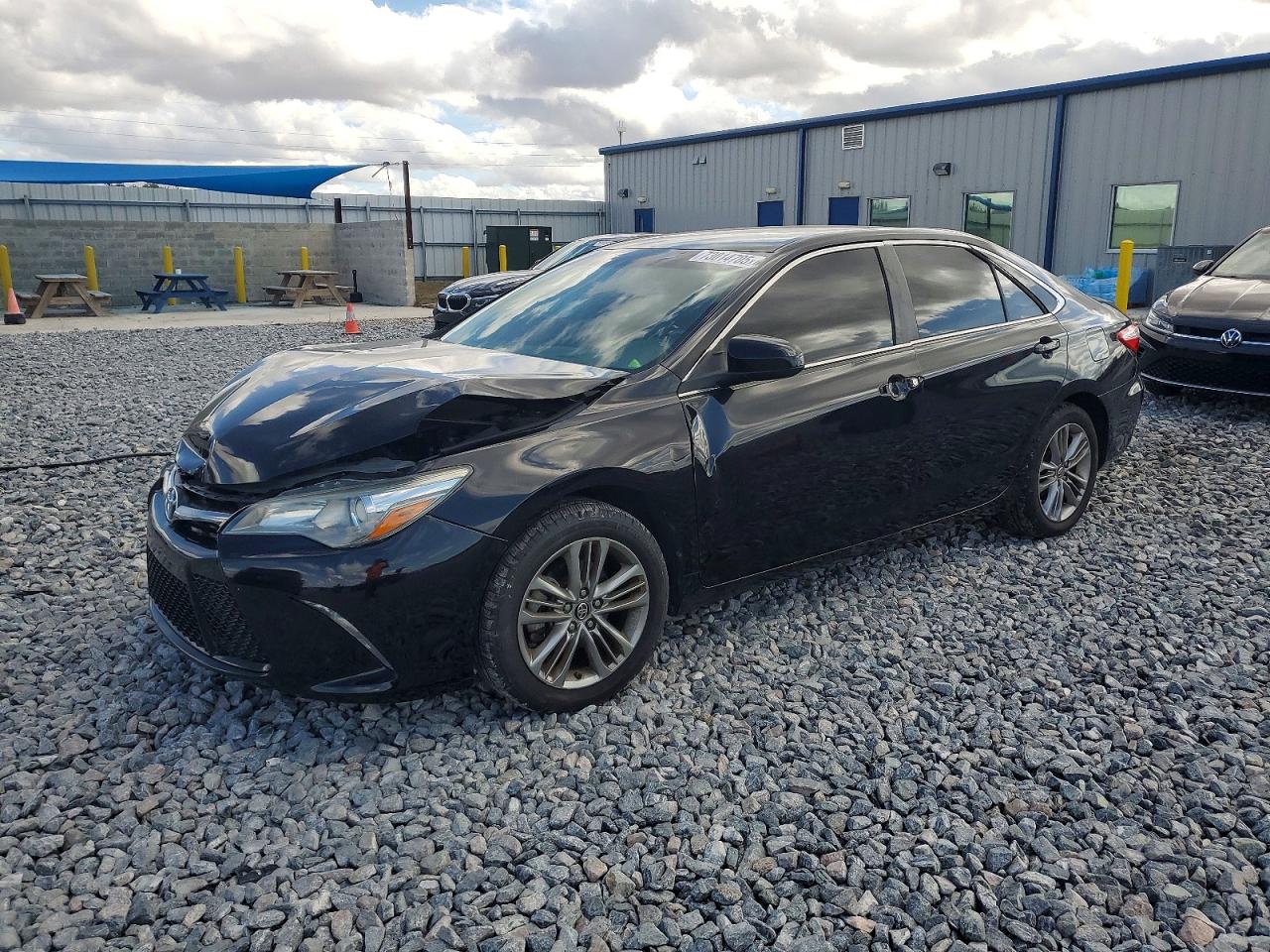2016 TOYOTA CAMRY