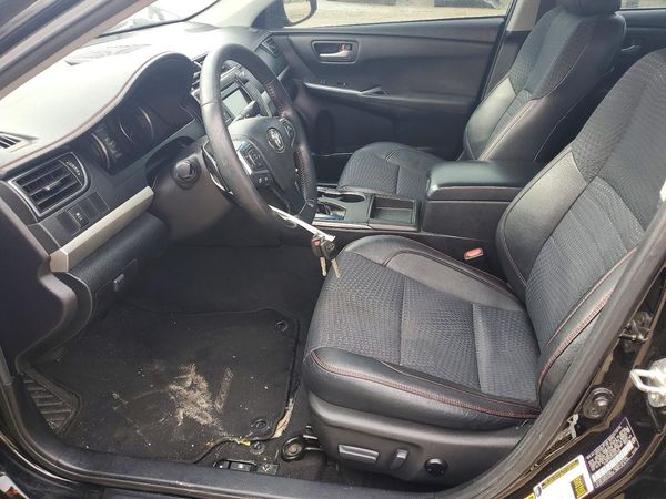 2015 TOYOTA CAMRY