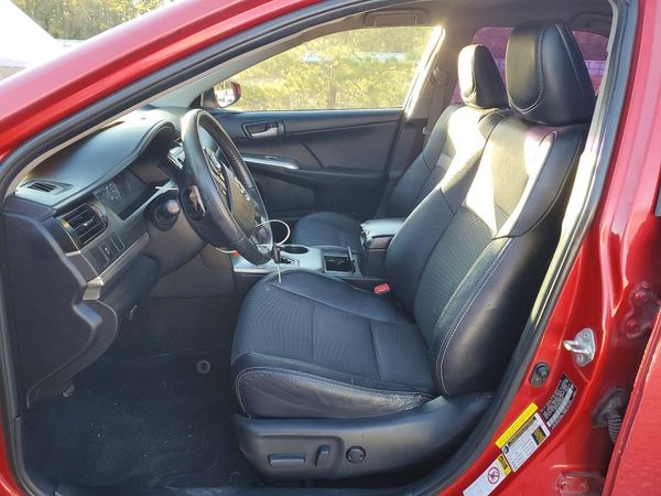 2013 TOYOTA CAMRY