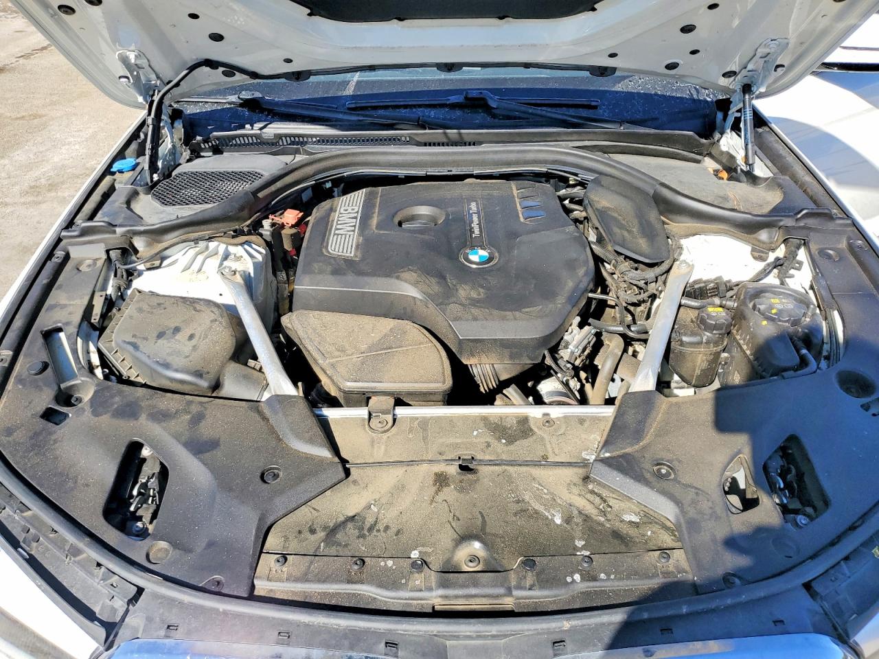 2019 BMW 530