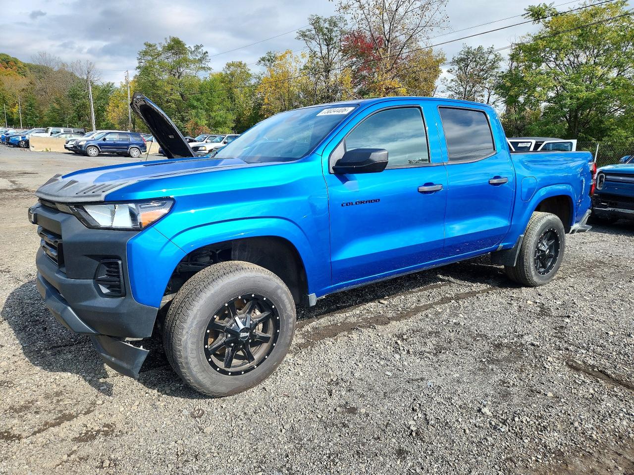 2024 CHEVROLET COLORADO — Front 3/4