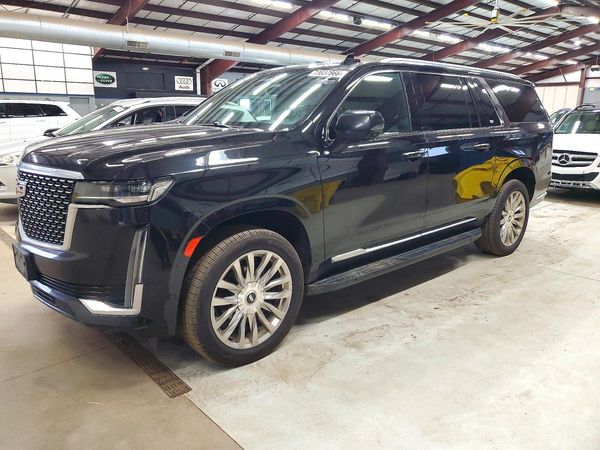 2021 CADILLAC ESCALADE Premium Luxury — Front 3/4
