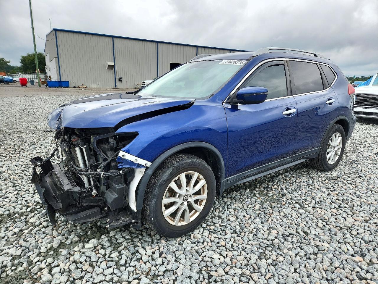 2020 NISSAN ROGUE — Front 3/4