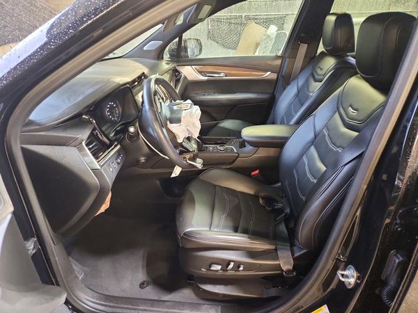 2024 CADILLAC XT6 Premium Luxury Platinum — DENT