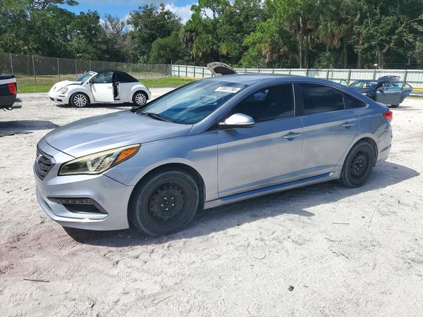 2016 HYUNDAI SONATA — Front 3/4