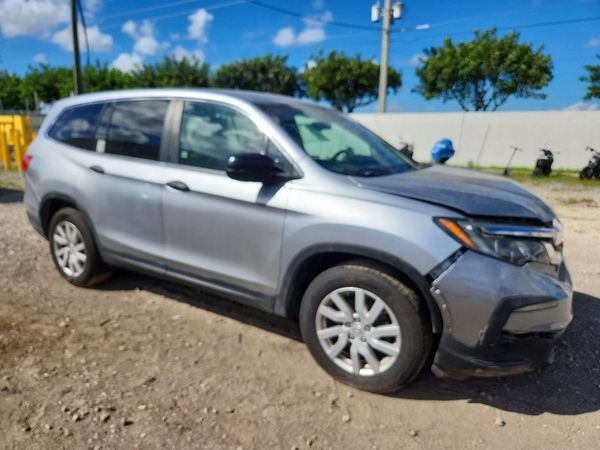 2019 HONDA PILOT LX — Passenger 3/4