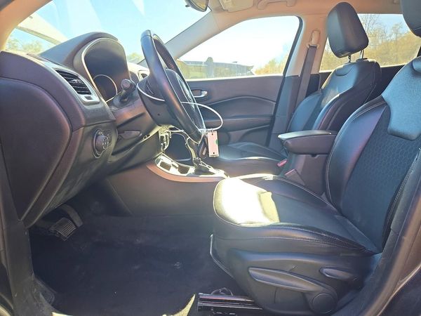 2018 JEEP COMPASS — DENT