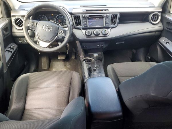 2018 TOYOTA RAV4 LE — CKPT