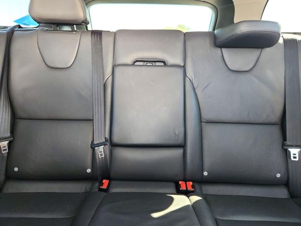2014 VOLVO XC60 — SUVN