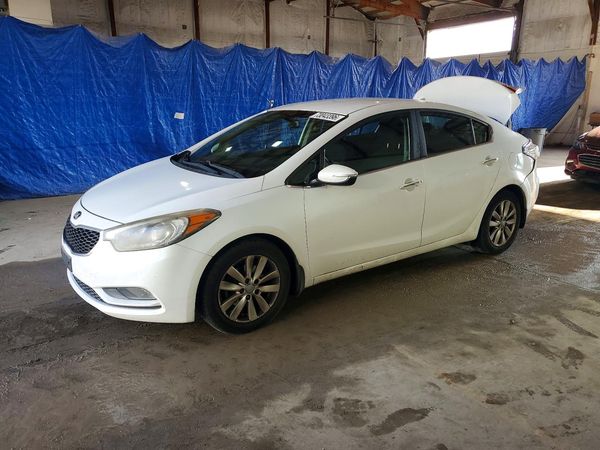 2015 KIA FORTE — Front 3/4