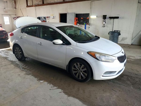 2015 KIA FORTE — Passenger 3/4