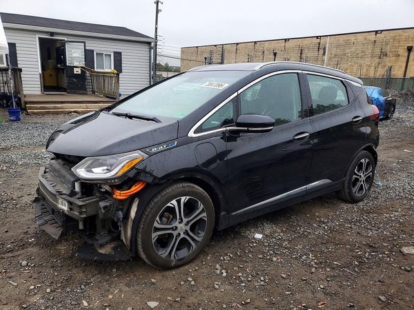 2017 CHEVROLET BOLT Premier — Front 3/4