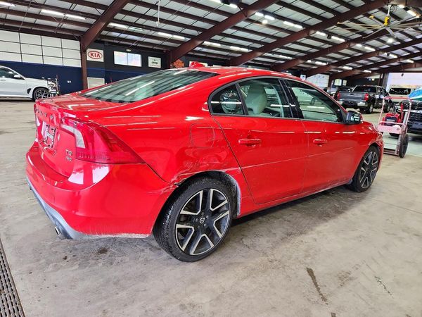 2018 VOLVO S60 Dynamic — PSRA