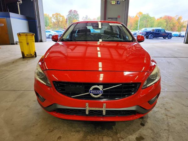 2018 VOLVO S60 Dynamic — DIRF
