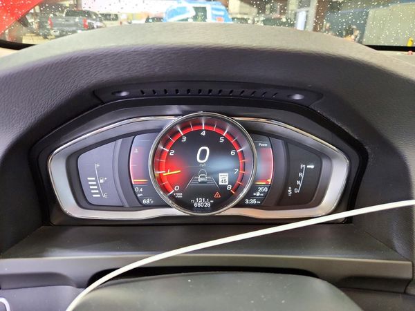 2018 VOLVO S60 Dynamic — ODOM