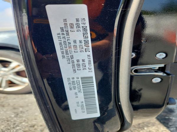 2012 DODGE CHARGER R/T — VINS