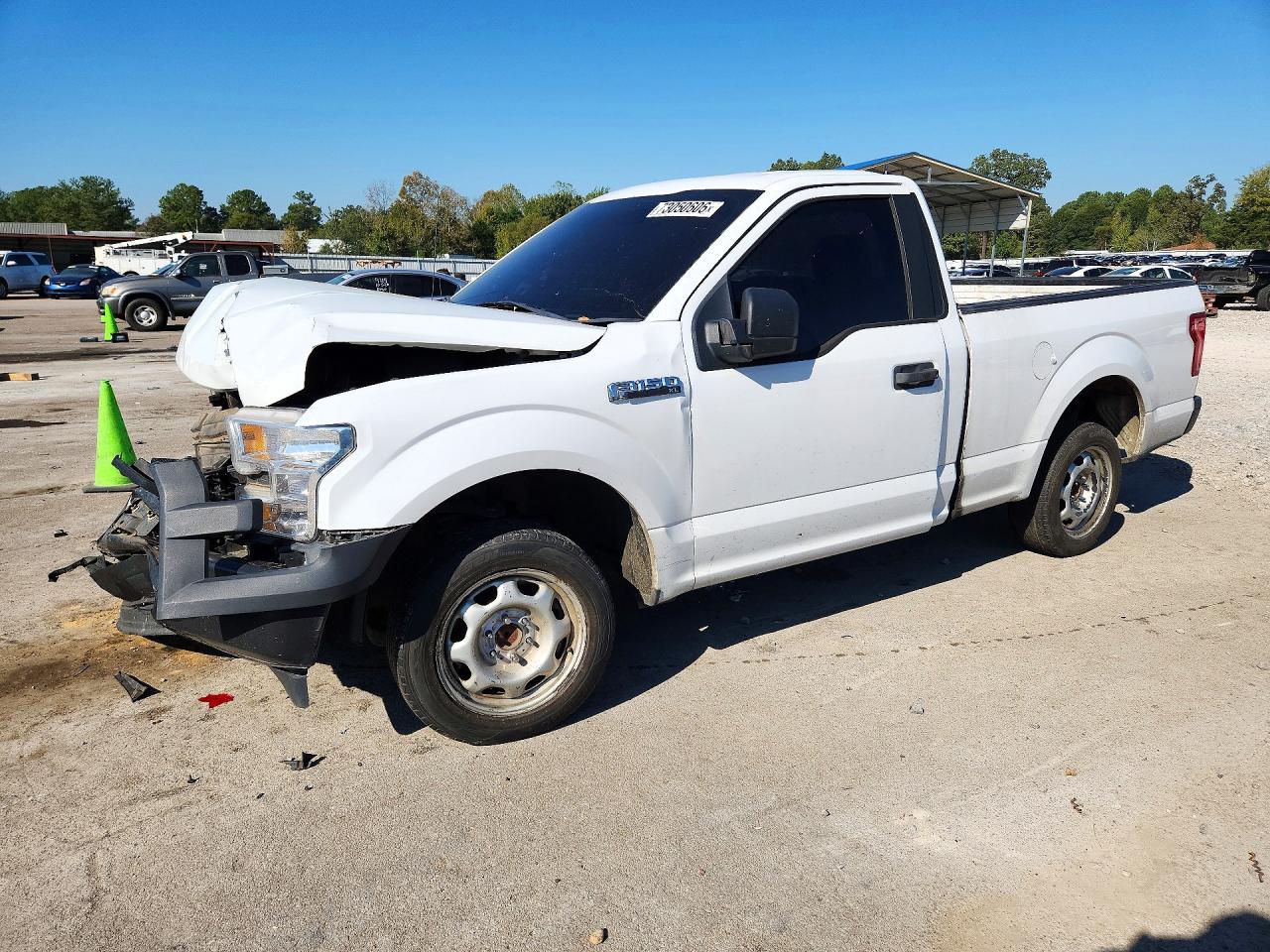 2017 FORD F150 Regular Cab — Front 3/4