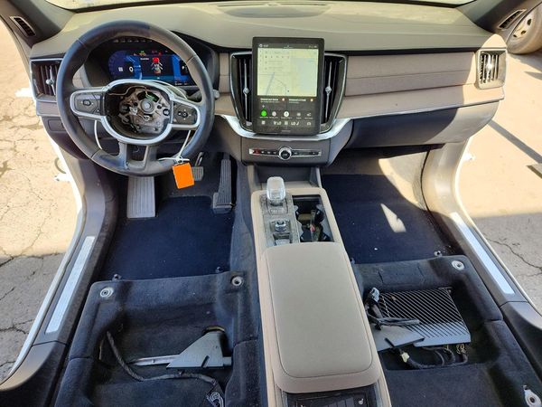 2026 VOLVO XC90 Plus Bright — CKPT
