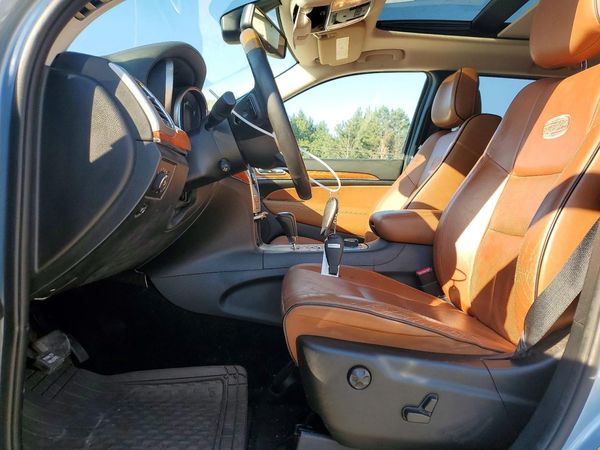2012 JEEP CHEROKEE Overland — DENT