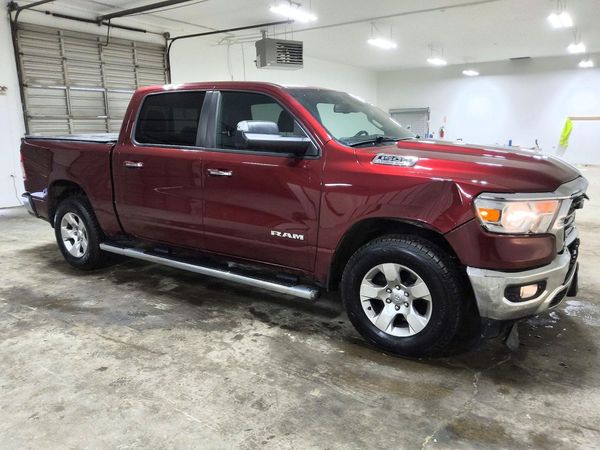 2019 RAM 1500 Big Horn/Lonestar — Passenger 3/4