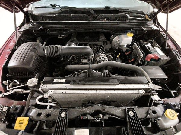 2019 RAM 1500 Big Horn/Lonestar — Engine bay