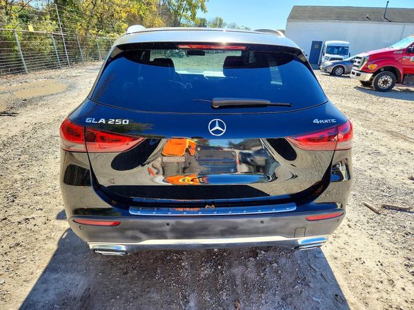 2021 MERCEDES-BENZ GLA GLA250-4M — DIRR