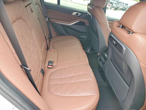 2024 BMW X5